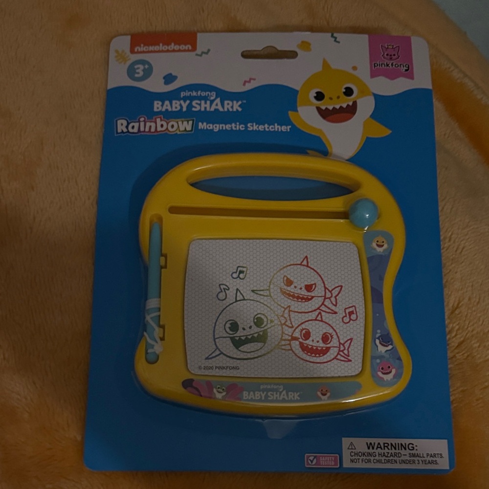 Baby Shark Magnetic Sketcher -  by PingFong